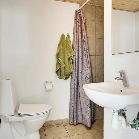 Holiday home Pet Friendly In Bogense With Kitchen Skastrup