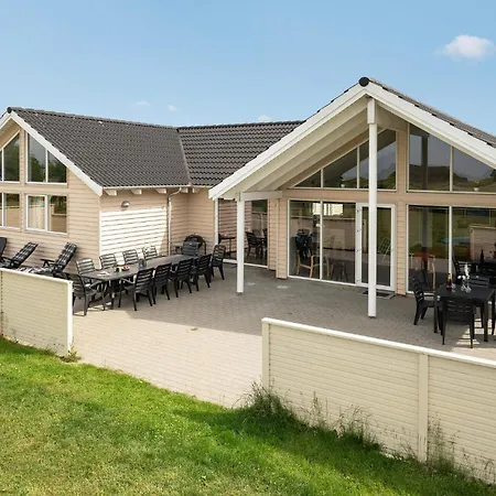 Holiday home Pet Friendly In Bogense With Kitchen *