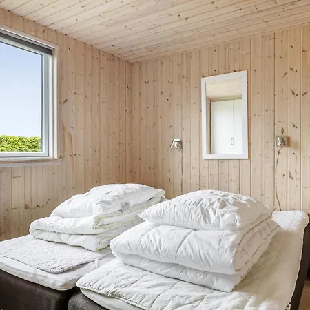 بيت للعطل Stunning In Bogense With Sauna *