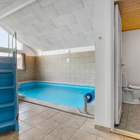 Holiday home Pet Friendly In Bogense With Kitchen