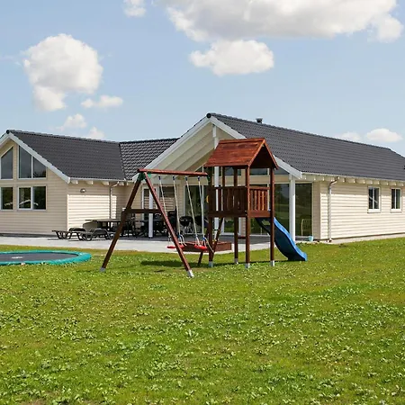 Holiday home Pet Friendly In Bogense With Kitchen